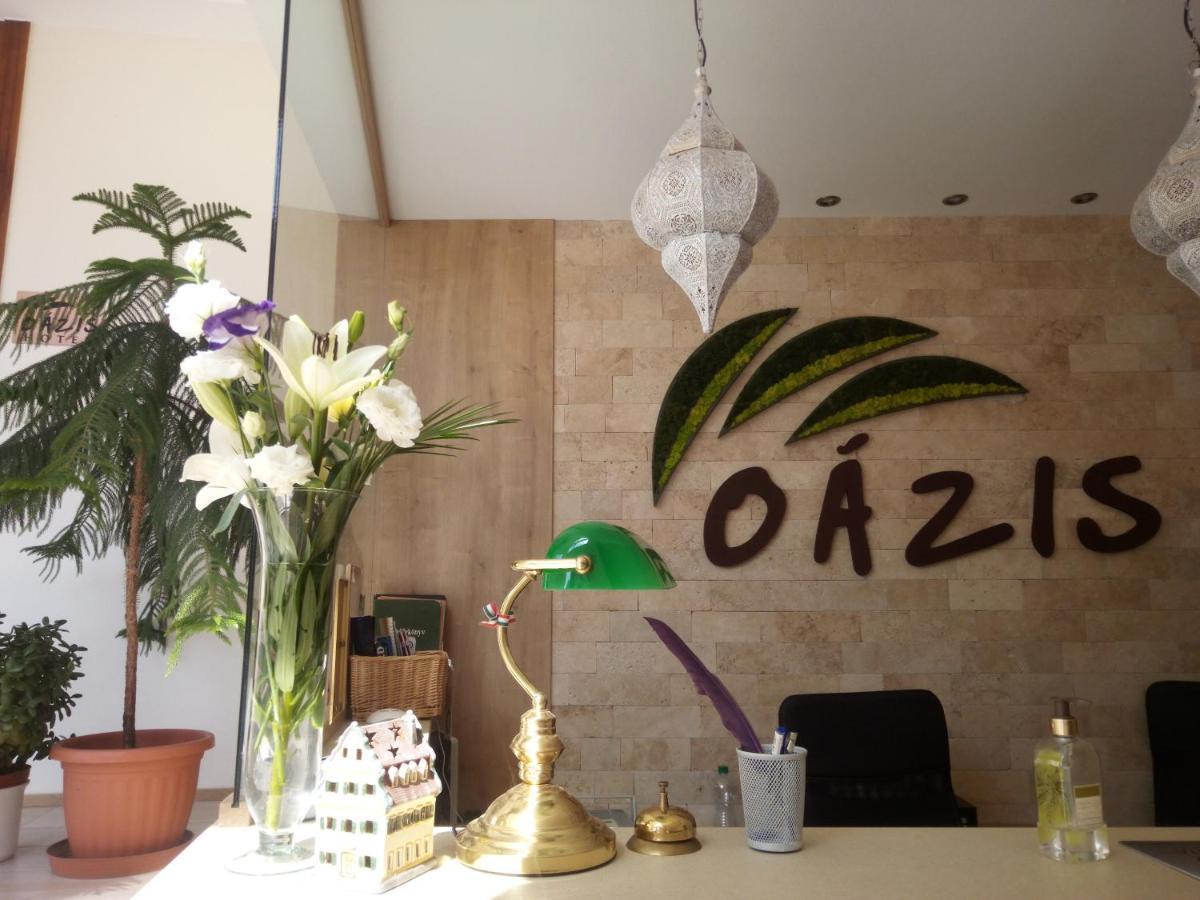 Oazis Hotel*** Нагиканиша Екстериор снимка